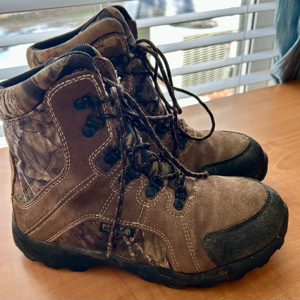 Rocky boots children sized 5m waterproof camo insulated hunting/fishing shoes